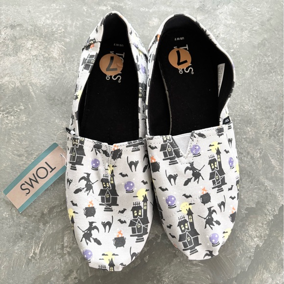TOMS Women's Alpargata Glow-In-The-Dark Witches and Cats slip-on shoes 7 new - Picture 1 of 3